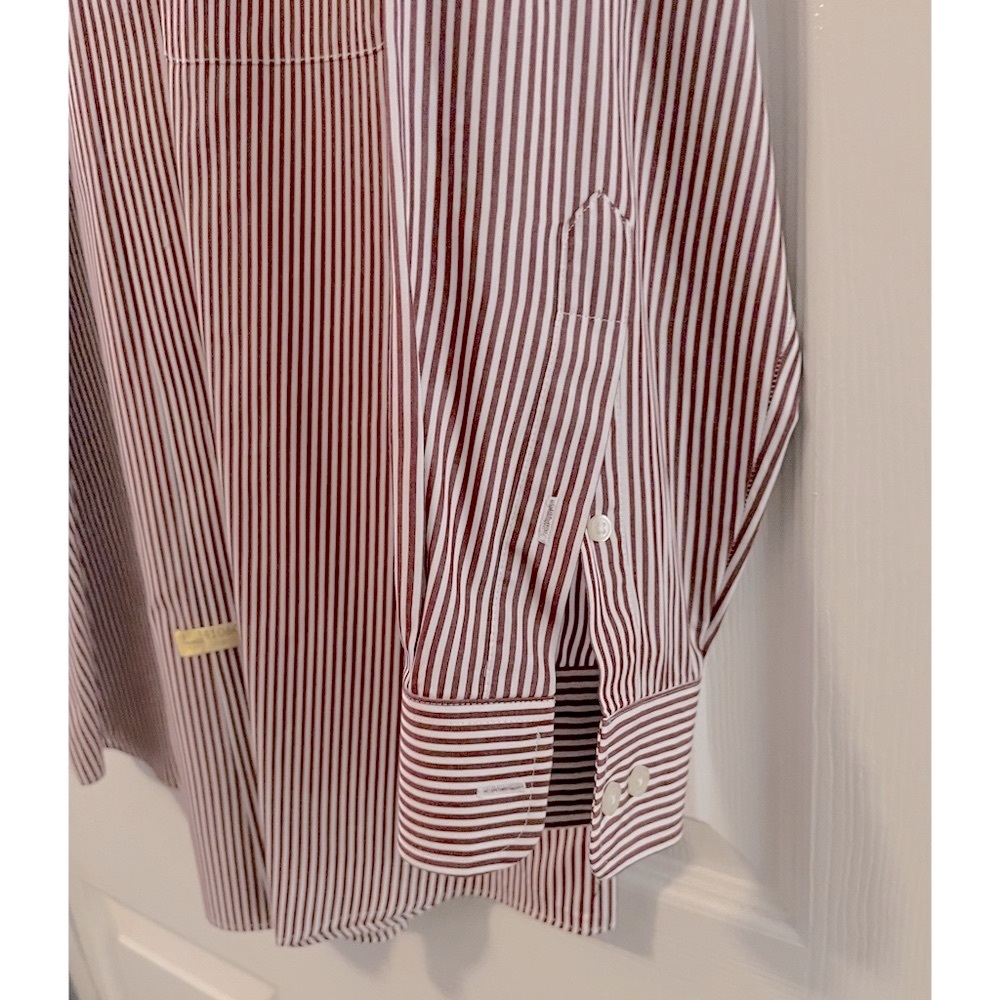👔Croft & Barrow brand Red & White Striped Long Sleeve Button Down Men’s Shirt👔 - Picture 3 of 7